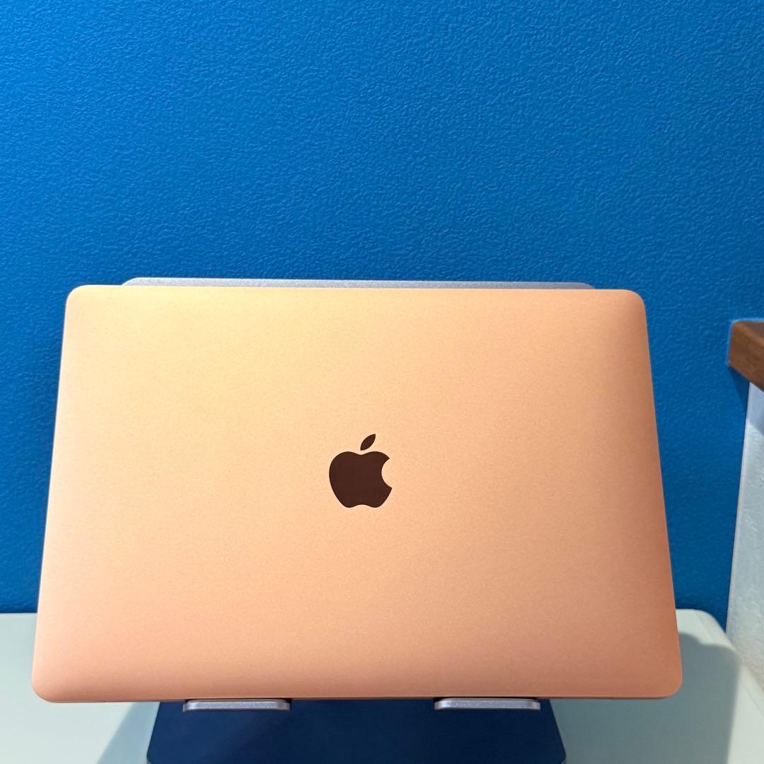 箱ありMacbook Air2020 ゴールド Corei5 256GB 8GB