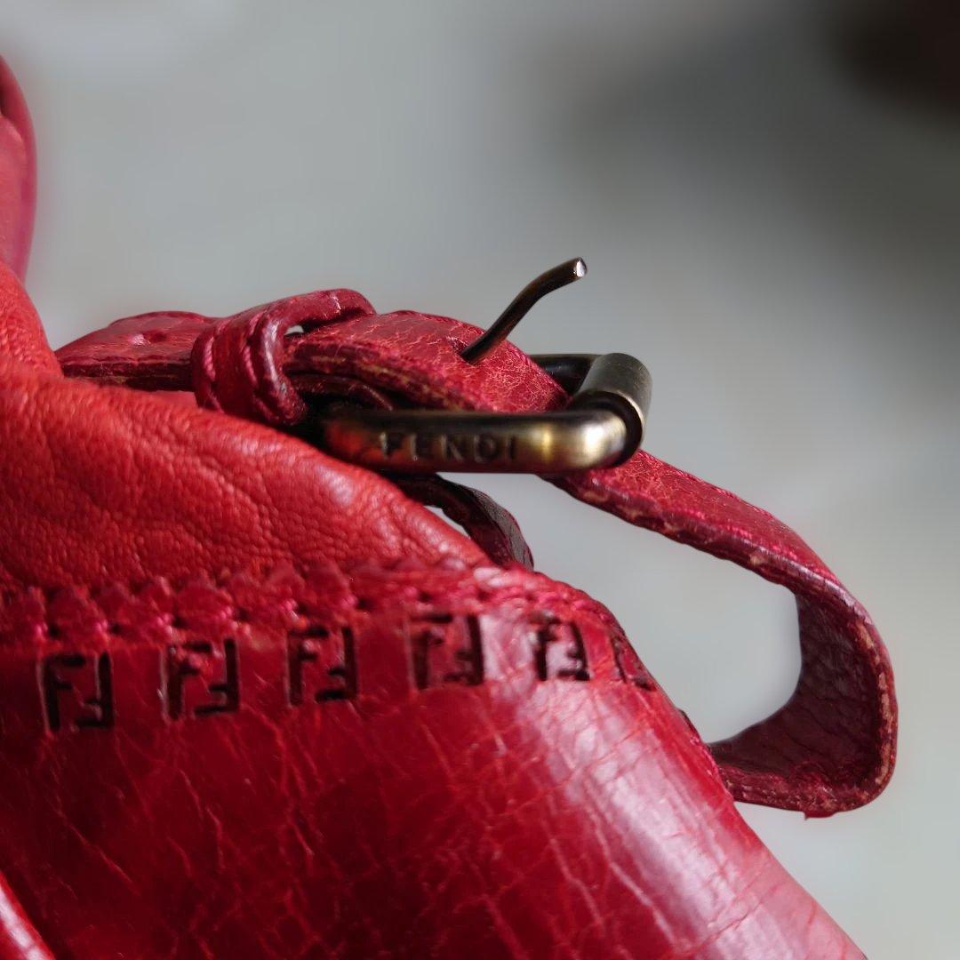 FENDI レザーバッグ 赤