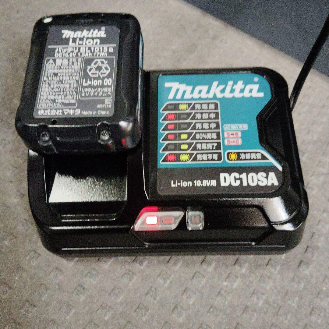 値下げ　makita掃除機