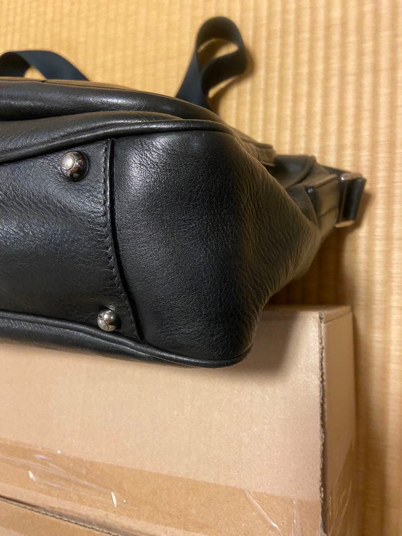 トッズ　TOD’Sショルダーバッグ　ブラック