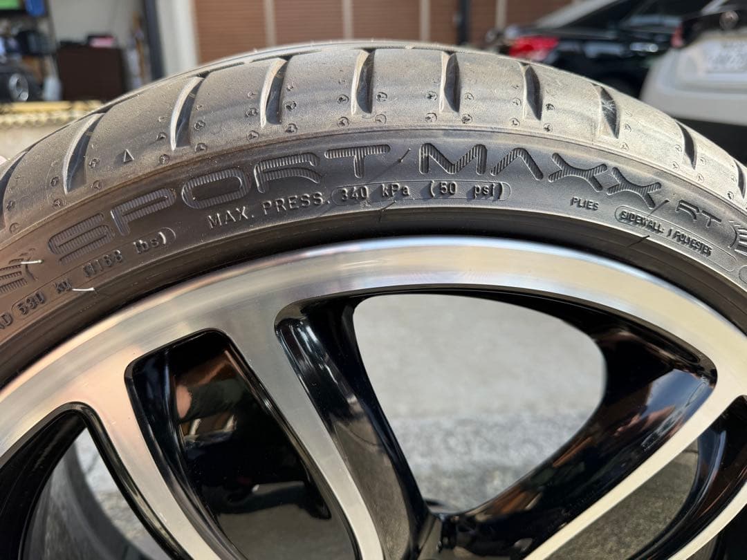 18インチ 205/40R18 ミニJCW純正タイヤホイールセット