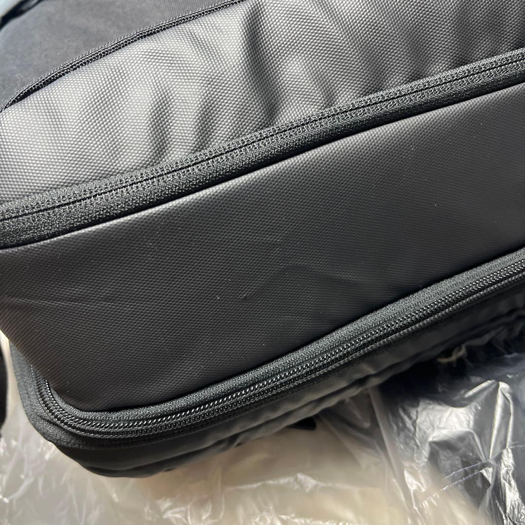 Incase A.R.C. Travel Pack ブラック