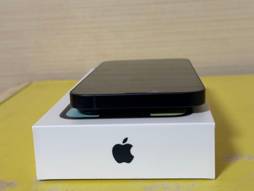 Apple iPhone14 国内版 SiMフリー バッテリー最大容量 100%