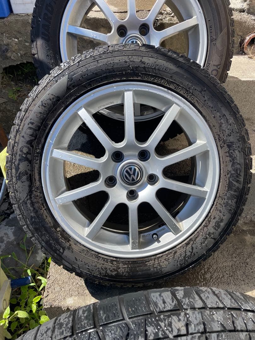 値下げ中‼️Volkswagen 16インチアルミ　 Yokohamaタイヤ付き