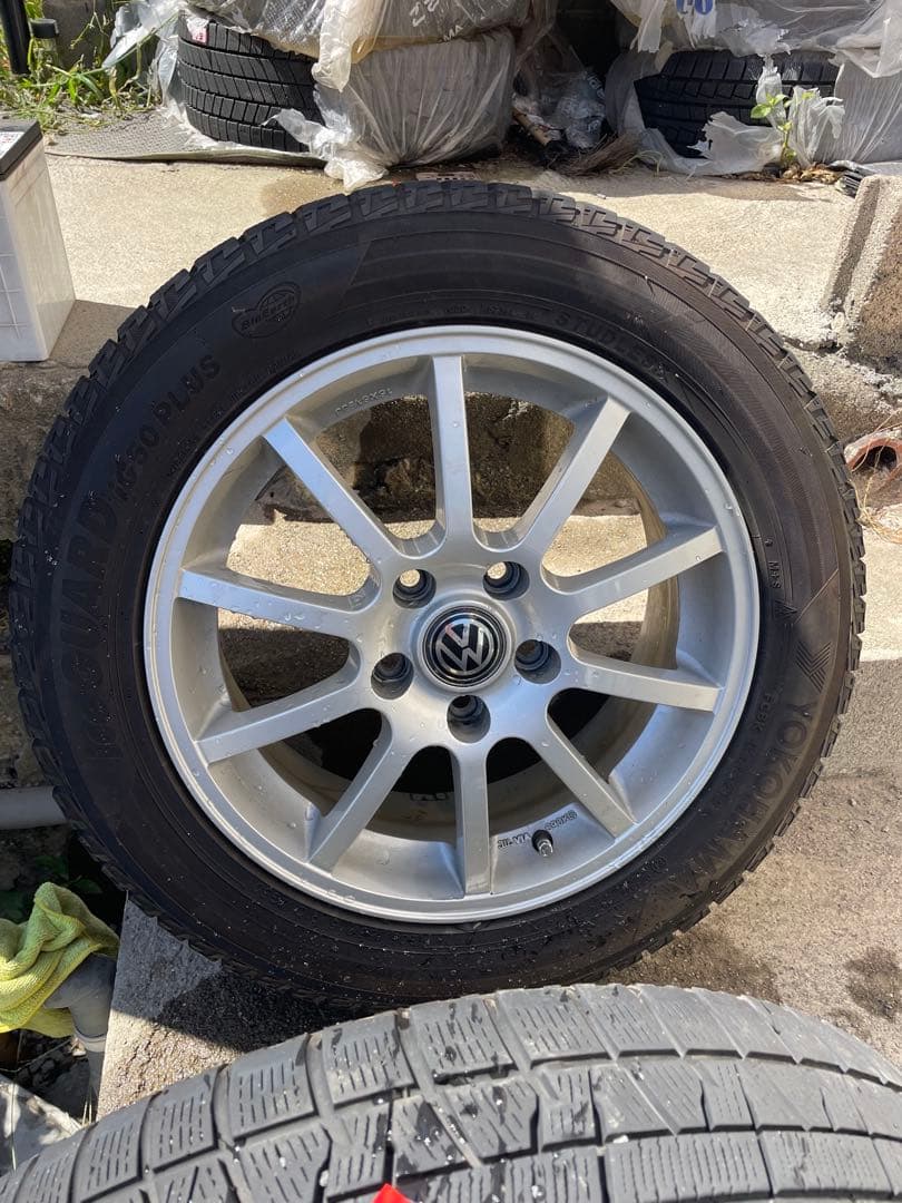 値下げ中‼️Volkswagen 16インチアルミ　 Yokohamaタイヤ付き