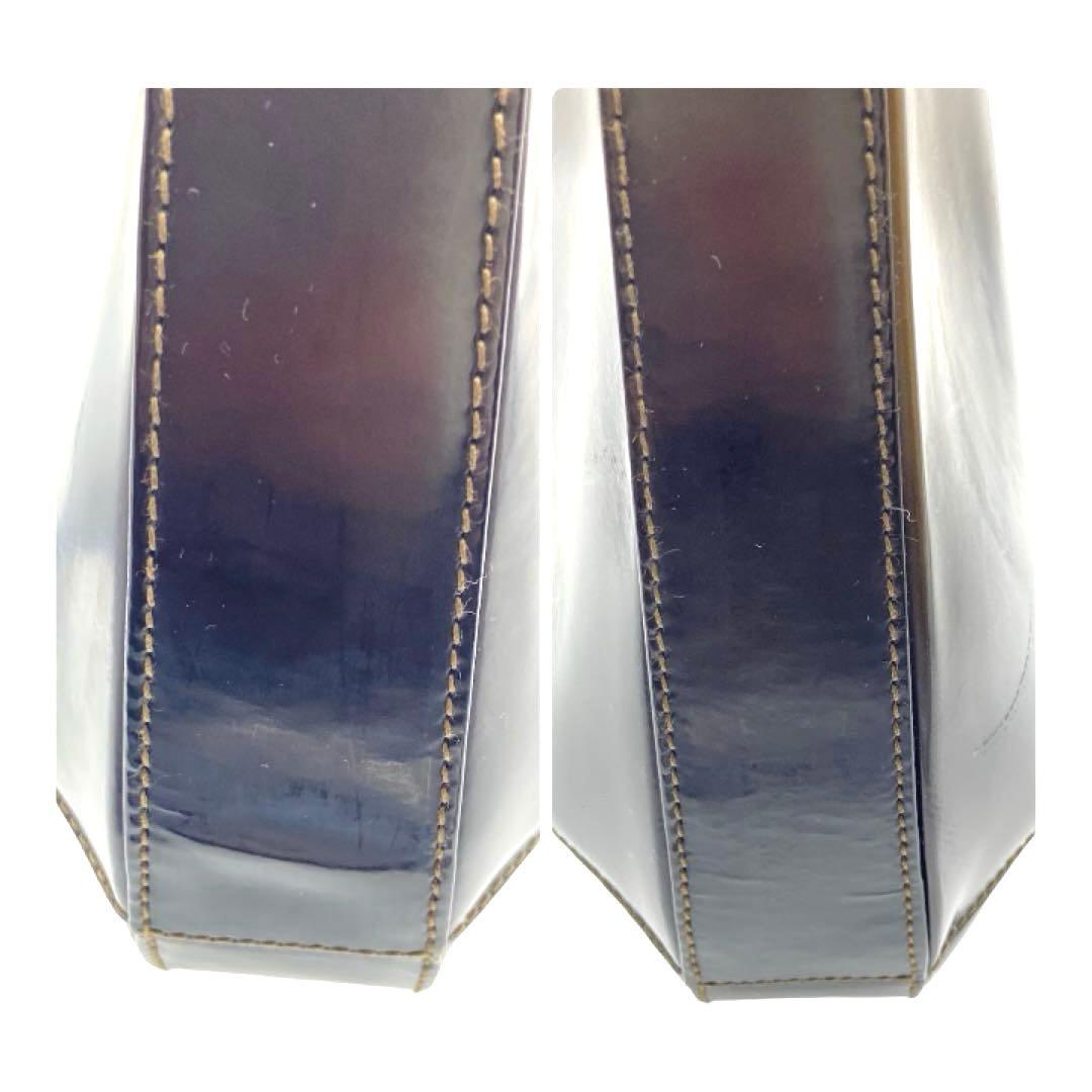 サルヴァトーレフェラガモ ガンチーニ エナメルグラデーションワンショルダーバッグ