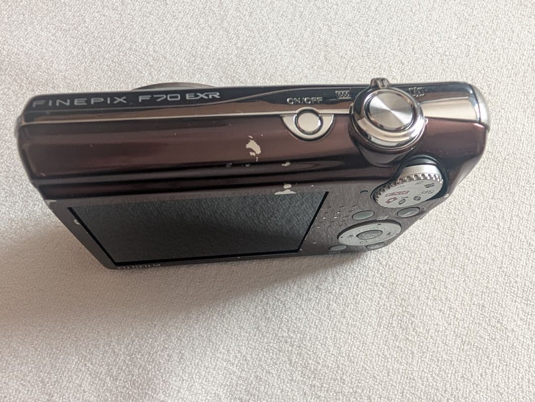 デジタルカメラ Fujifilm FinePix F70 EXR