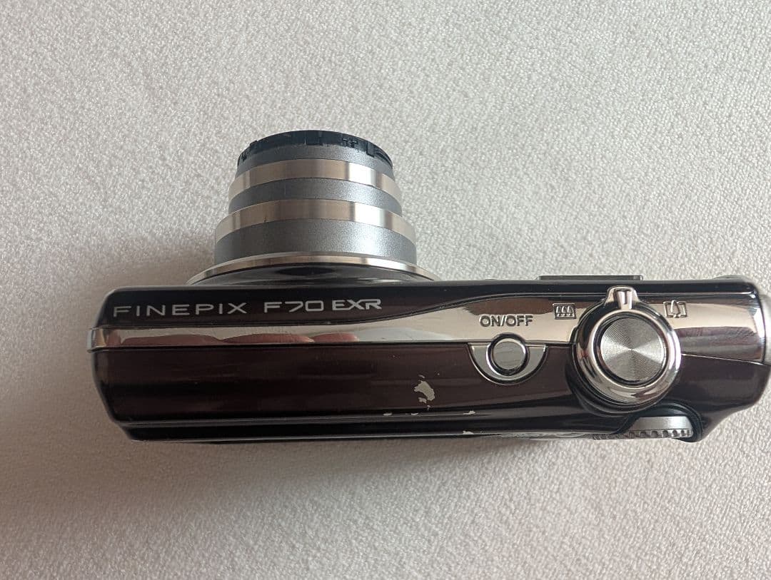 デジタルカメラ Fujifilm FinePix F70 EXR