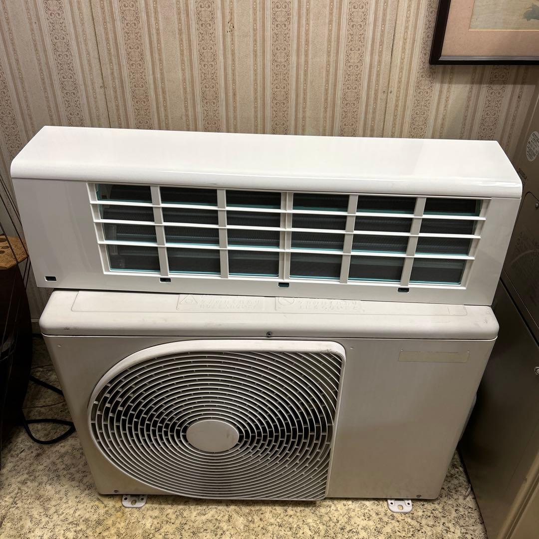 TOSHIBA ルームエアコン　10畳用　RAS-F281M 2019年製