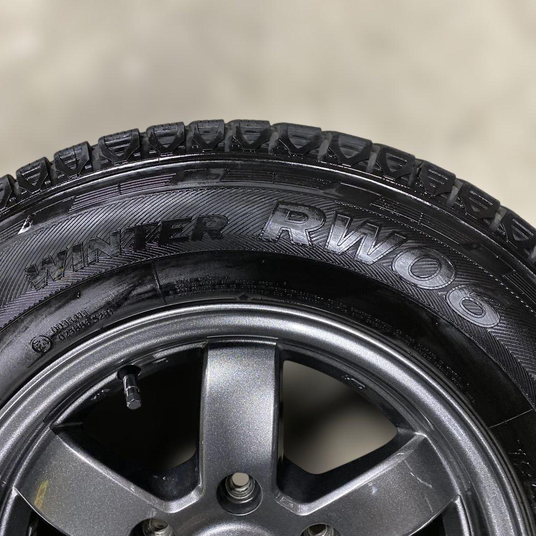 中古バリ溝ハンコックスタッドレスセット195/80R15LT 200系ハイエース