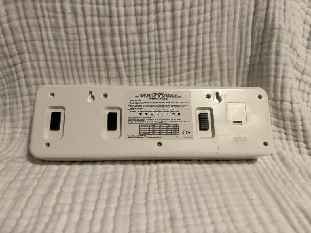 TWEMCO BQ-38 ホワイト　パタパタ時計 壁掛け時計