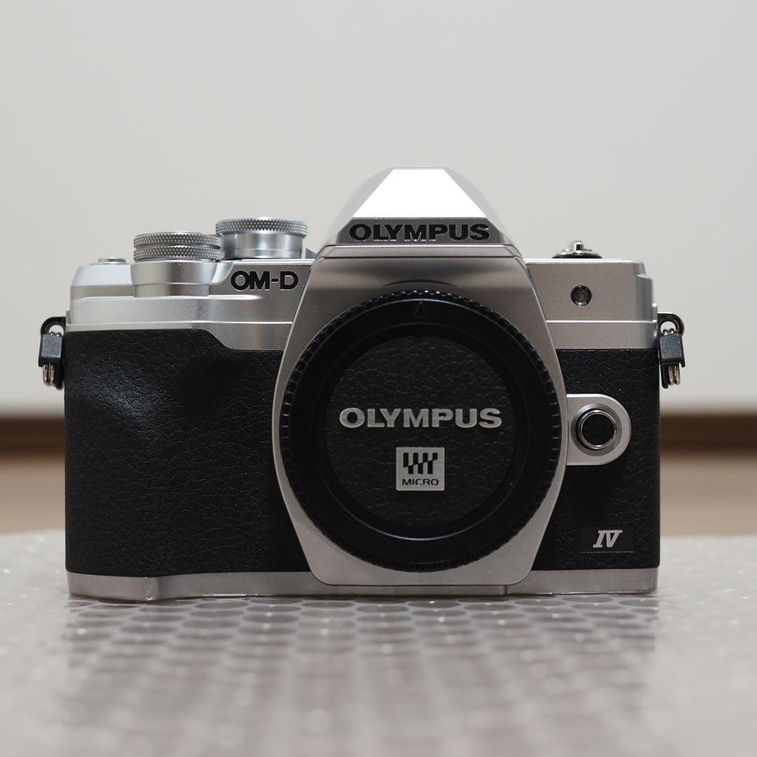 OLYMPUS OM-D E-M10 Mark IV 本体