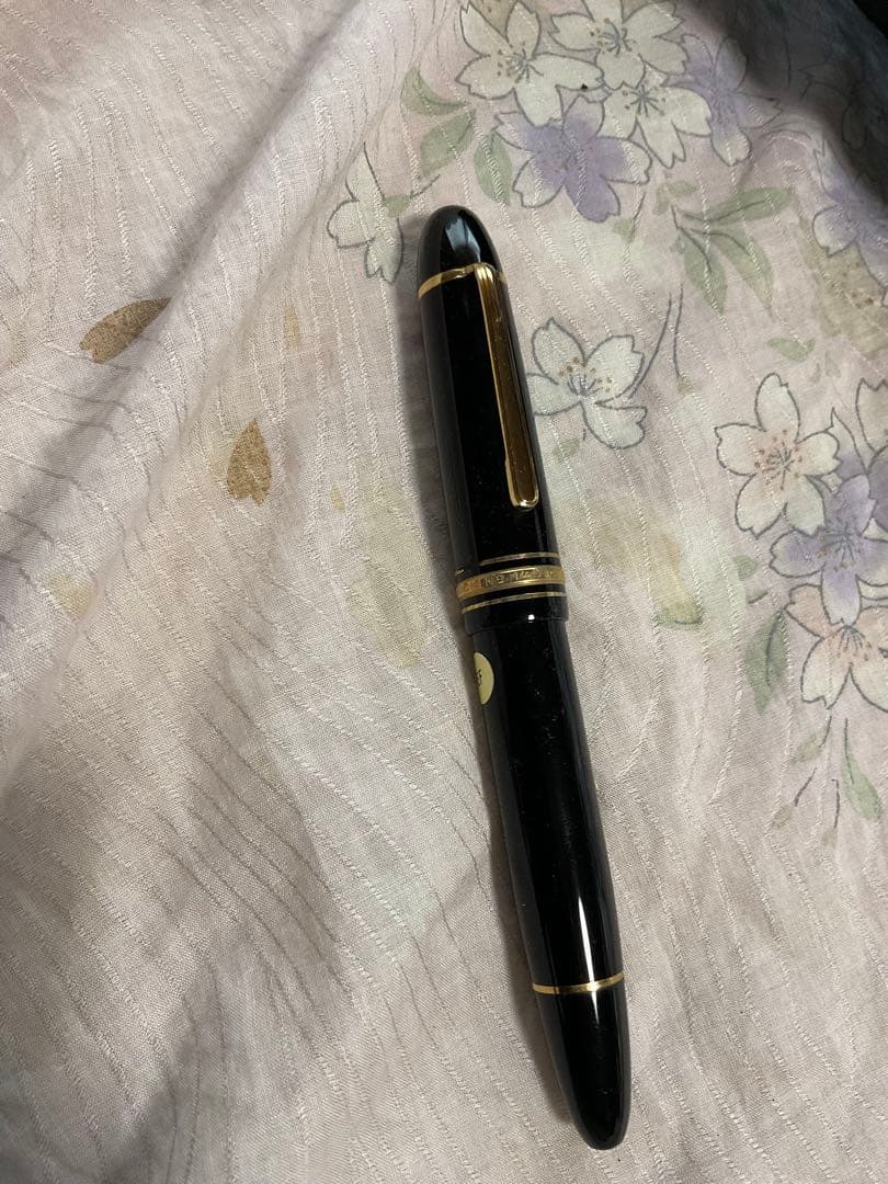 未使用？　モンブラン 万年筆 １４９ マイスターシュテュック