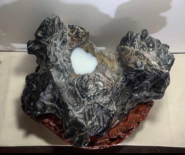 黒霊璧石 16kg 太湖石 水石 置物 骨董  なかなか手に入らない！！中国産