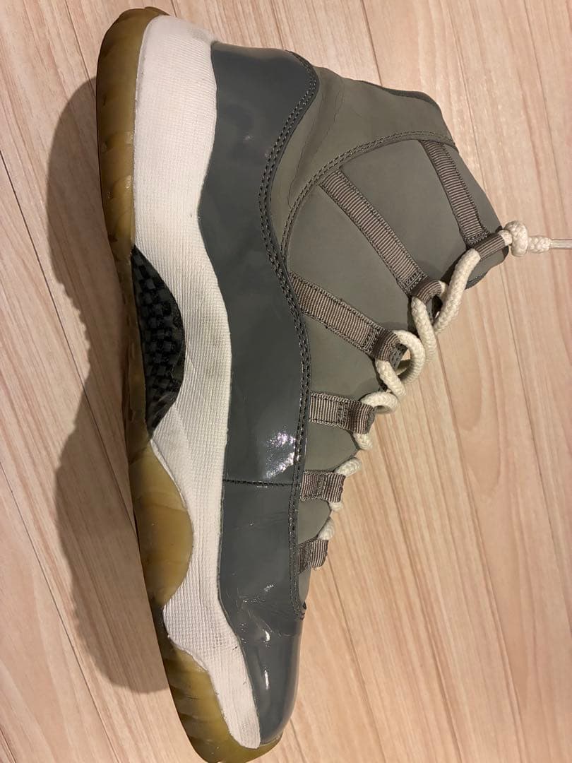 Air Jordan 11 クールグレー