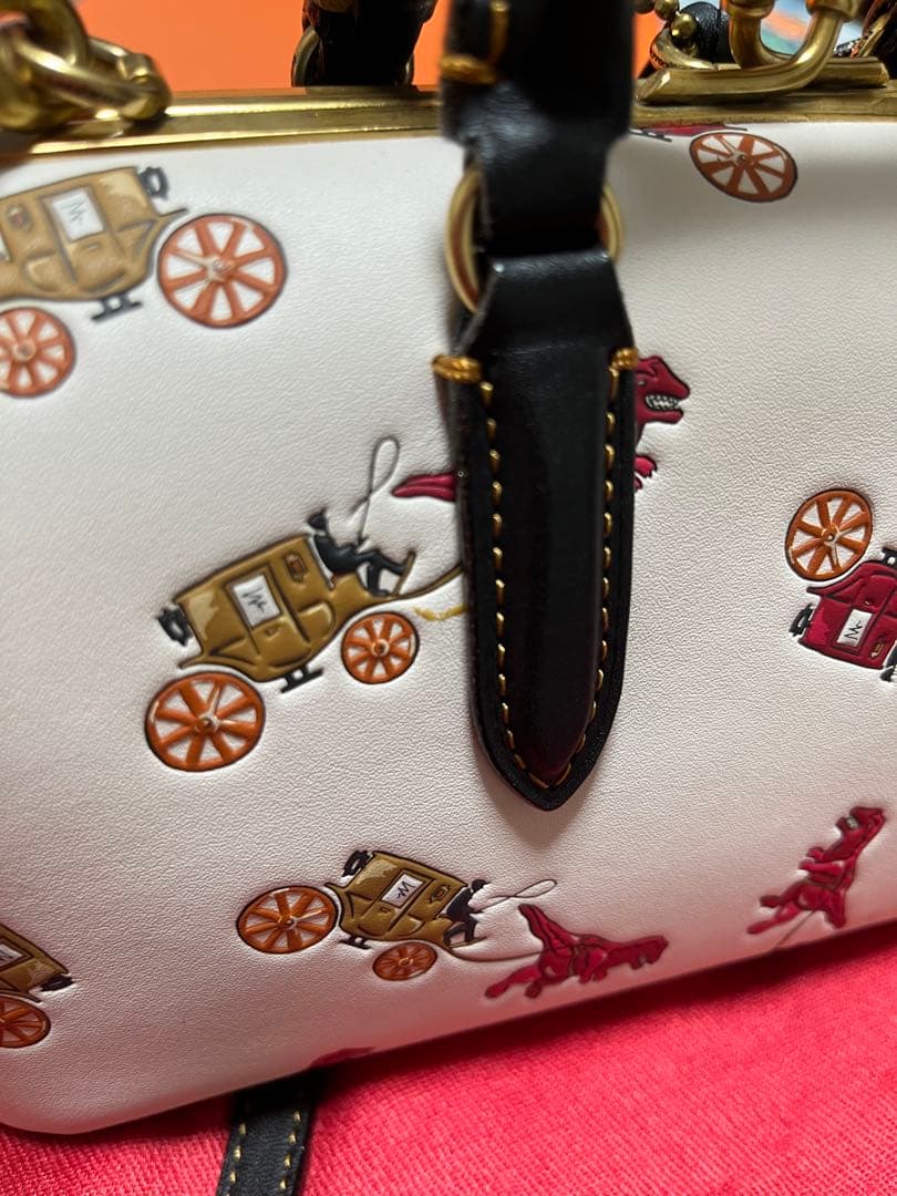 コーチ　レキシーキスロックサッチェルバッグ