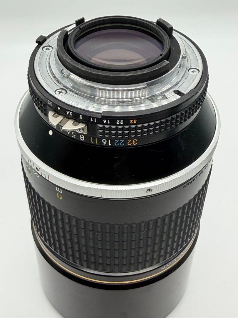 Nikon ED 180mm f/2.8 レンズ