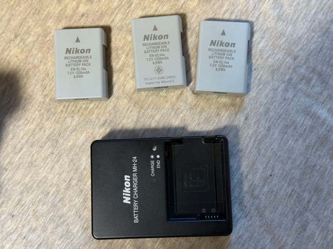 ■ 美品 ■ ニコン　Nikon D5600 ボディ ≪S数6356回≫