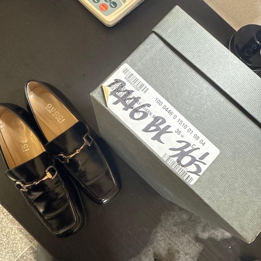 GUCCI グッチ　ホースビット　レザーローファー　36 1/2C 箱付き　美品