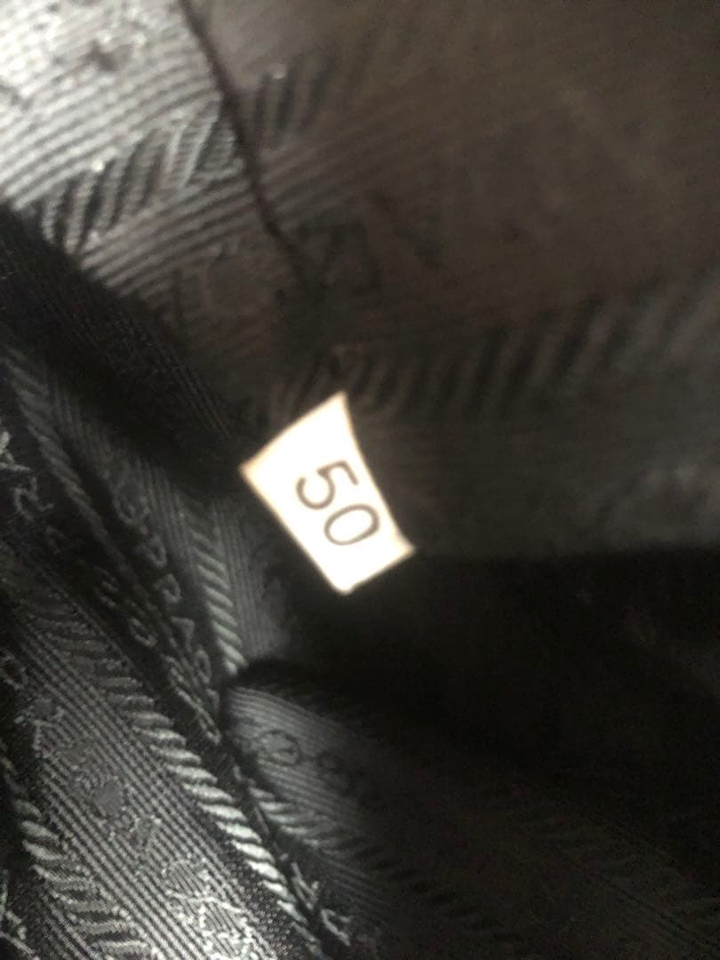 極美品PRADAプラザ トートバッグ　ハンドバッグ　肩掛け　手さげ　レディース