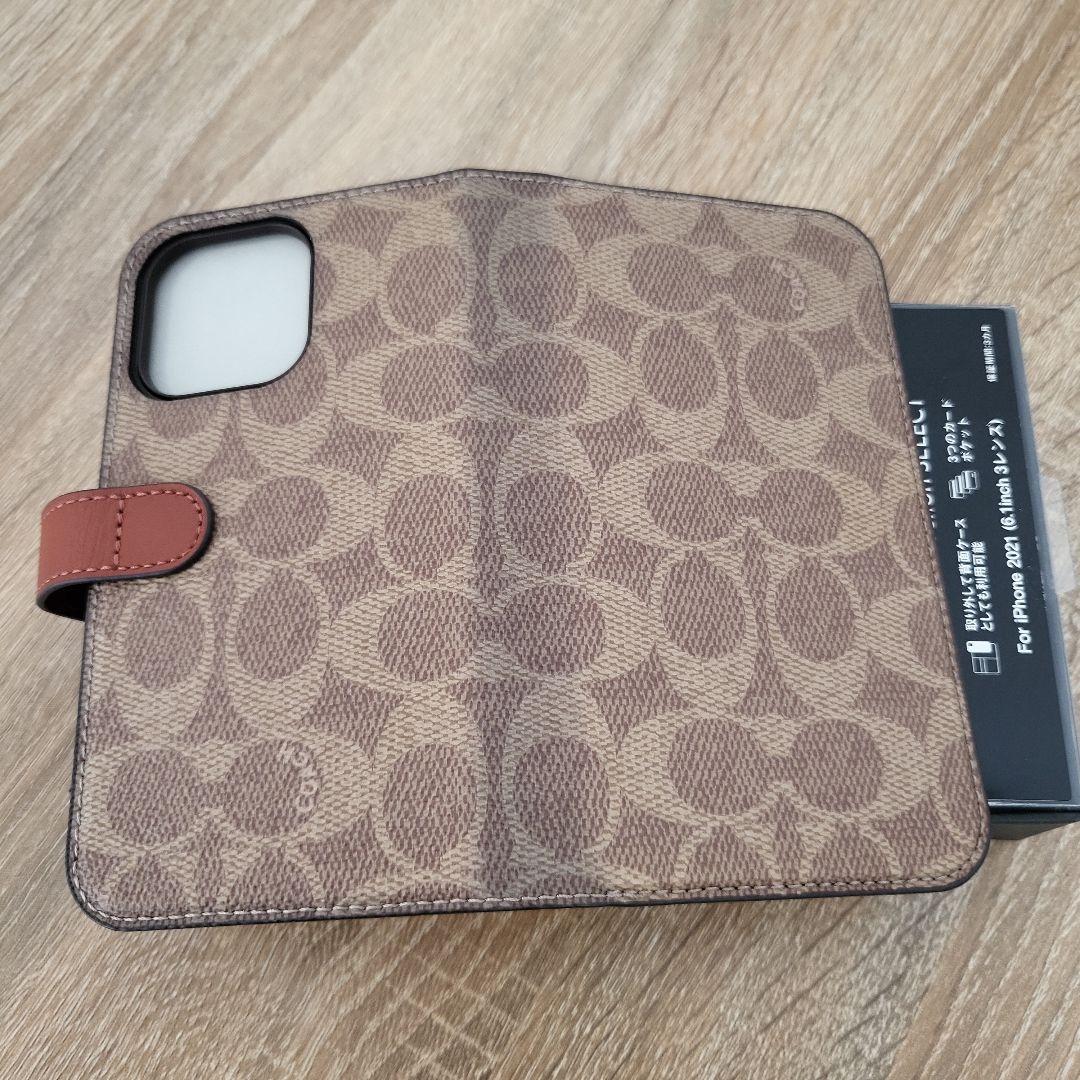 iPhone13Pro コーチ(R)ブックタイプケース