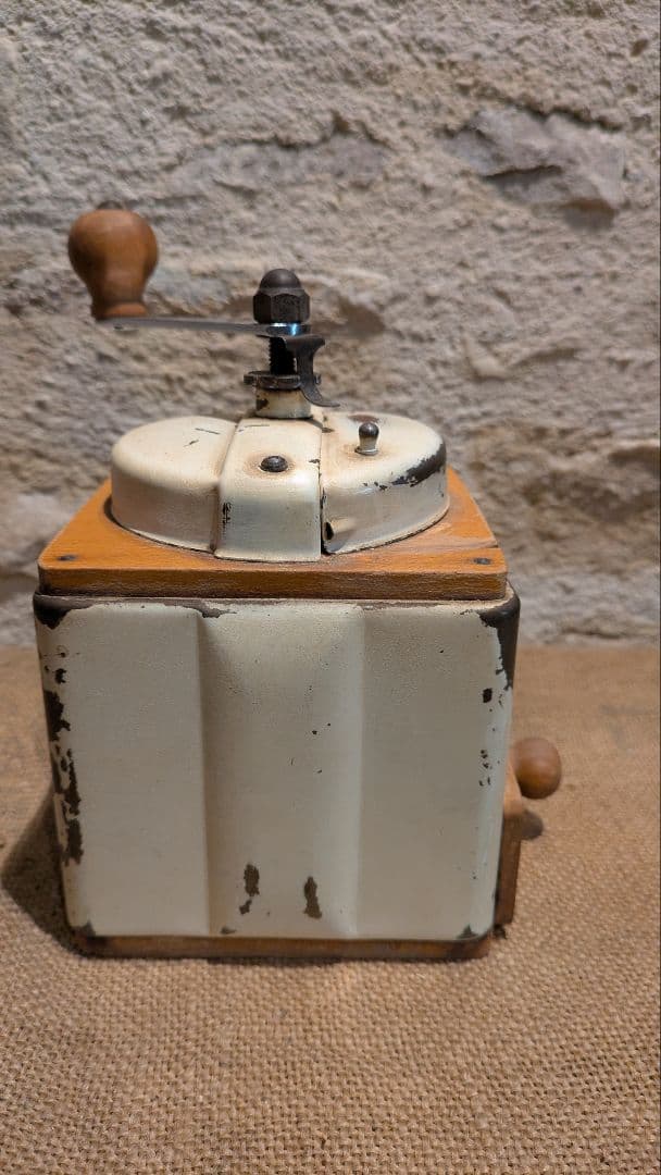 【実働品】【オーバーホール済】フランスアンティーク　プジョー　メタルコーヒーミル