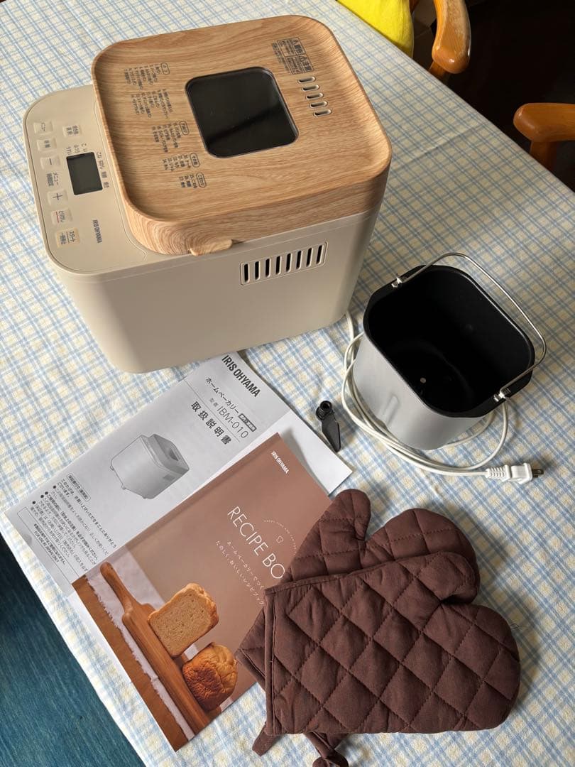 【美品】ホームベーカリー アイリスオオヤマ IBM-010-C