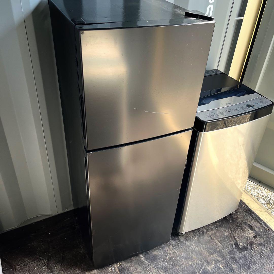 183取付無料！2023年製 おしゃれデザインスタイリッシュシルバー冷蔵庫洗濯機