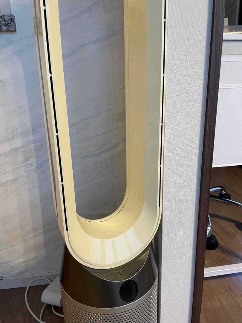 Dyson タワー型空気清浄機