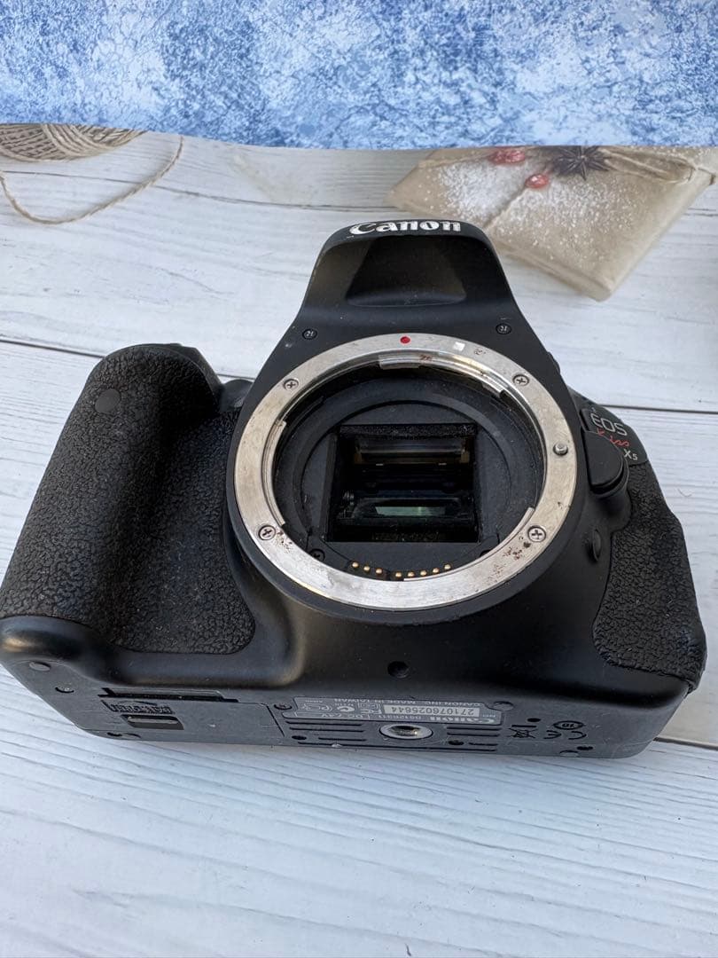 キヤノン EOS Kiss X5 ボディ本体のみ(レ34)