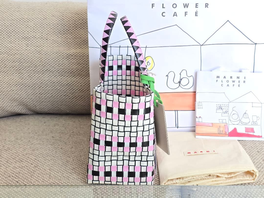 【新品/未使用】MARNI MARKET かごバッグ 保存袋とミニ紙袋付き
