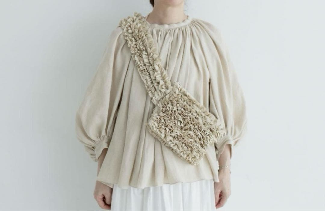 別注R&D.M.Co- FRILL BODY BAG フリルボディバッグ