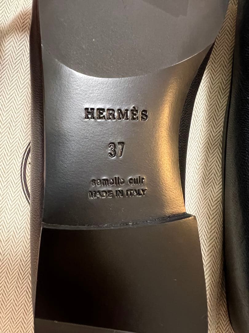 HERMES モカシン 《ジュリア》 《流行に左右されないデザイン》　サイズ37