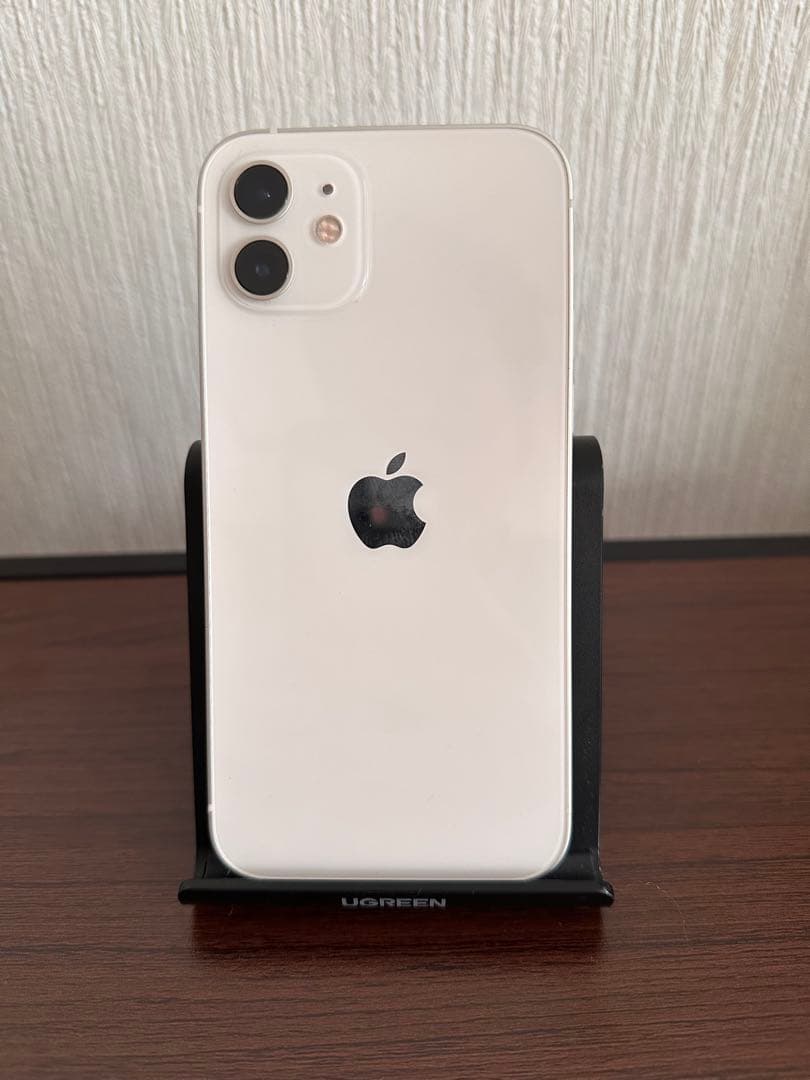 【美品】iPhone 12 64GB ホワイト
