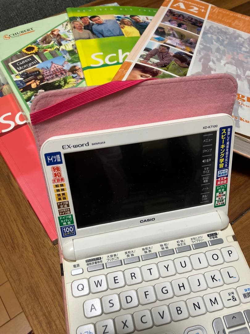 CASIO XD-K7100 電子辞書 エクスワード 英語￼【ドイツ語重視モデル