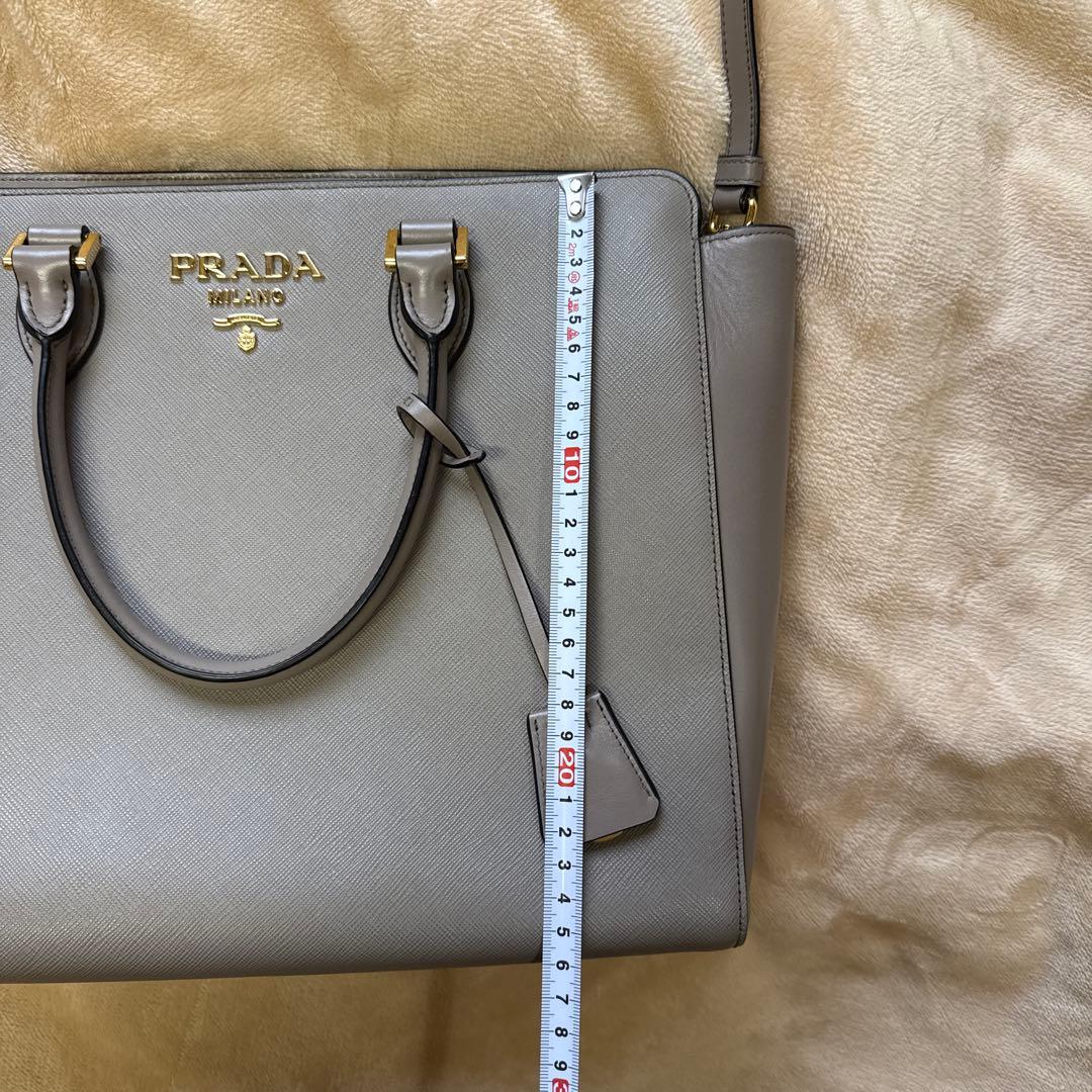 PRADA グレー トートバッグ ショルダー付き