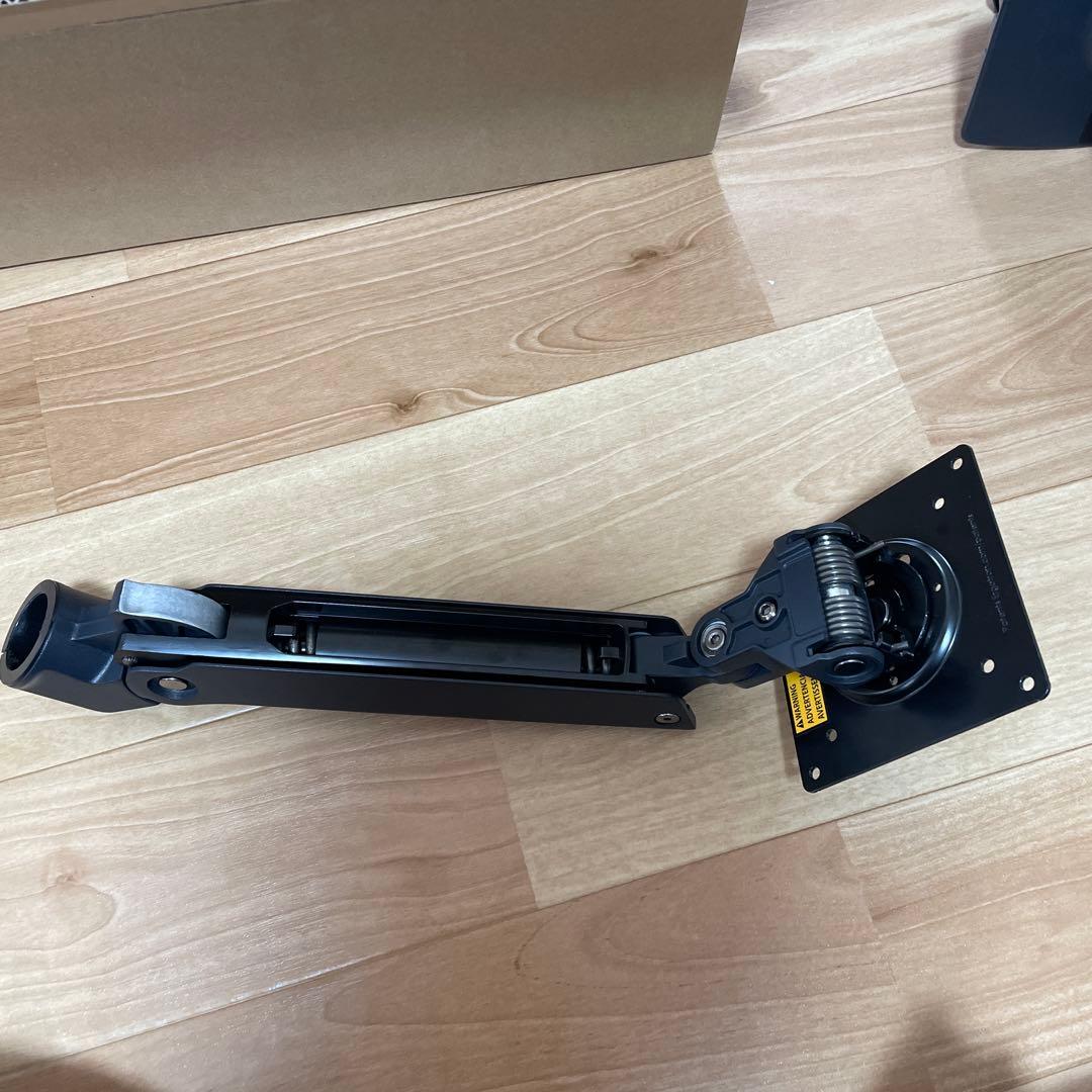 【未使用】ergotron LX Desk Monitor Arm