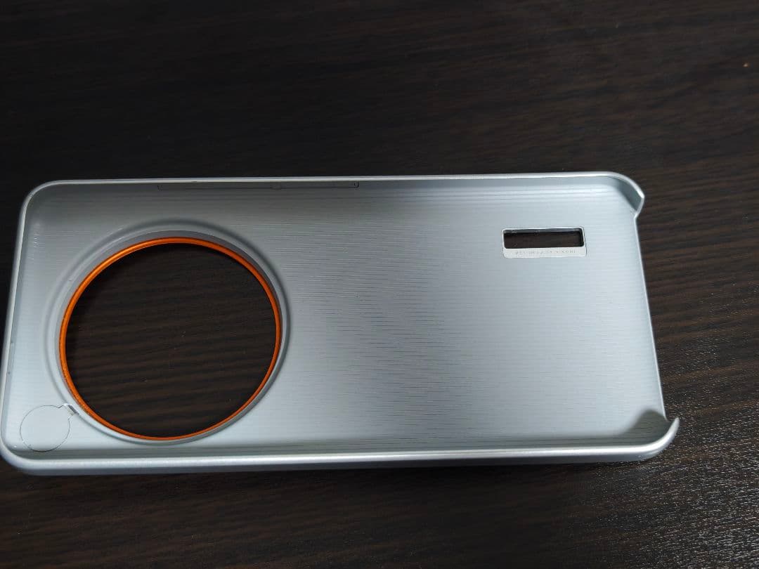 Xiaomi 14 Ultra グローバル版(512G/白) キット黒、白付属