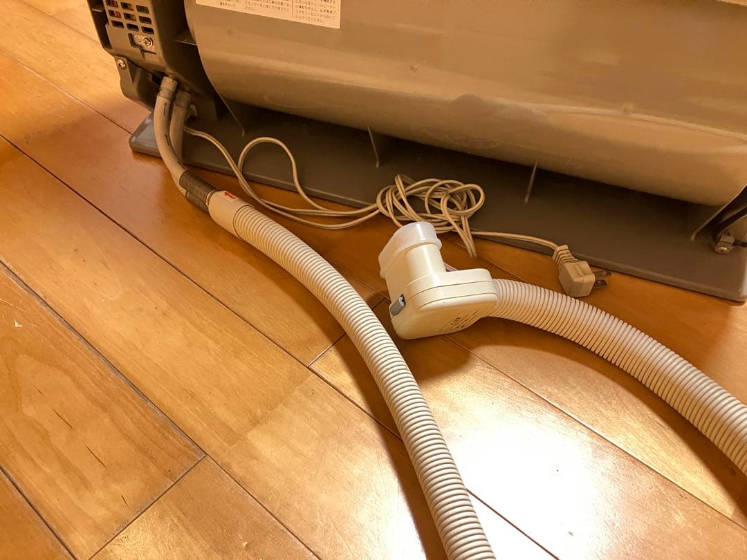 NORITZ 温水ルームヒーター RH-5502RN 2007年製