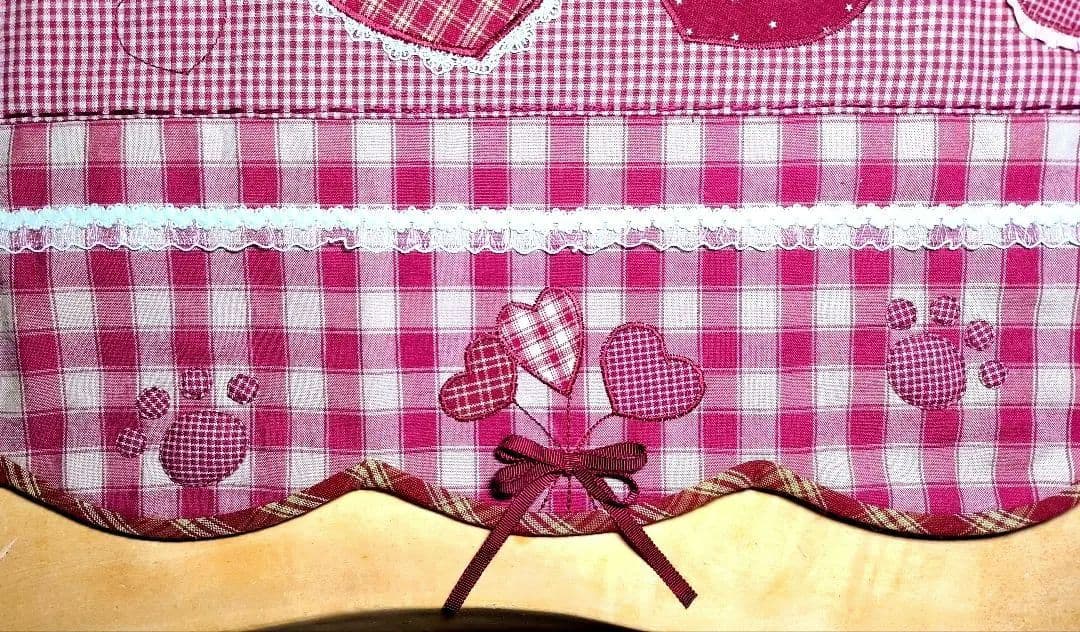 ⭐️アメリカンカントリー雑貨❤ハート＆肉球いっぱい✿波〰️波チェストマット✿