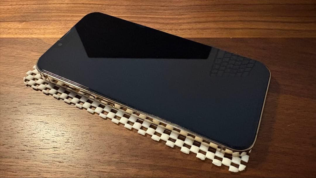 ア*ア様 iPhone 13 Pro 使用可能なジャンク