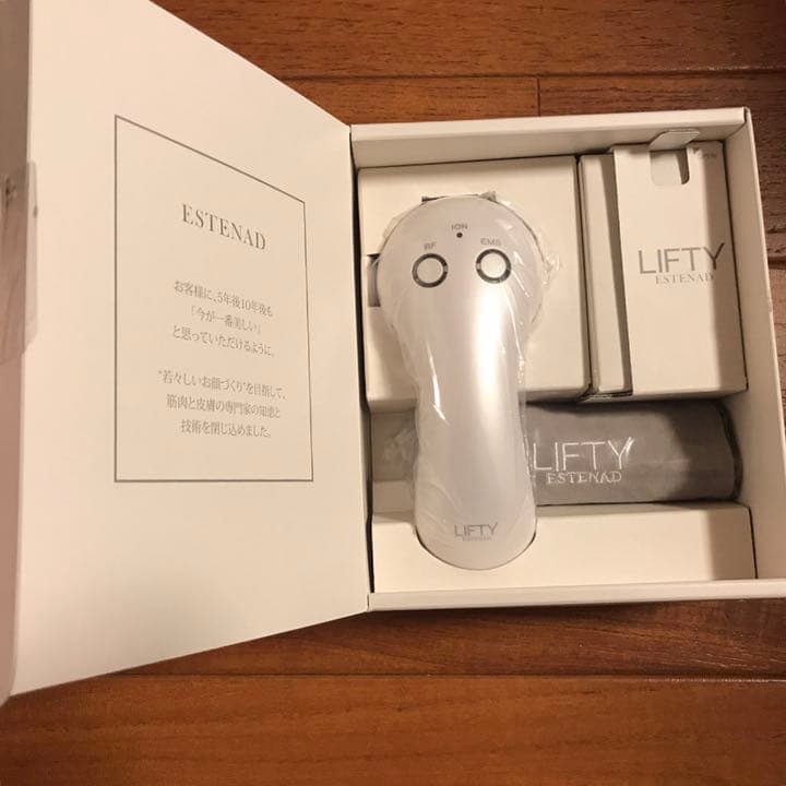 健康コーポレーション エステナードリフティ