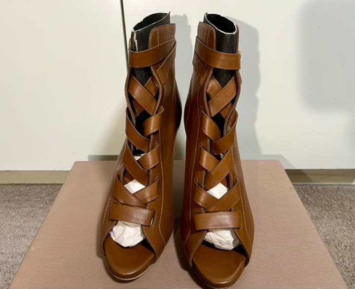 定12万 新品★ ジャンヴィトロッシ GIANVITO ROSSI 37