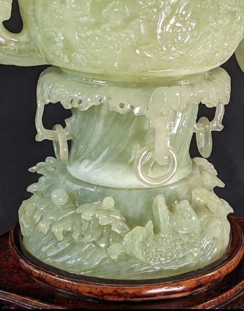 未使用　岫玉　天然石　特大香炉　遊環 龍 干支 透かし彫り 浮彫り 手彫り波唐草