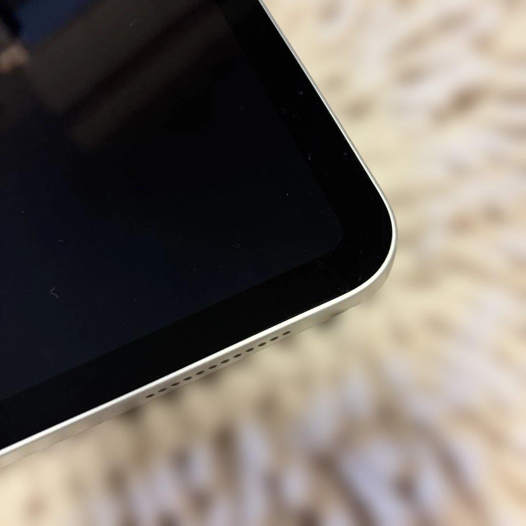m*n様 iPad 11インチ　A16 128gb wifi シルバー　本体