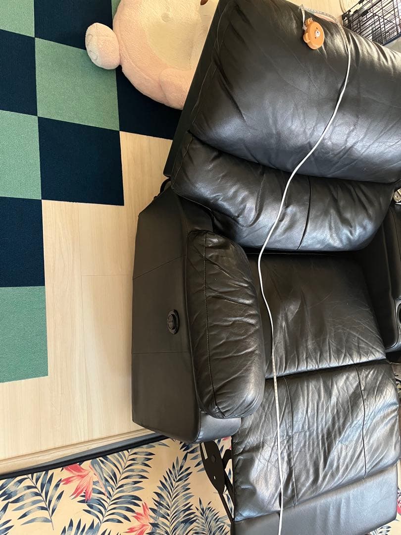 値下げ！ニトリ　電動リクライニングソファ　黒　ブラック　二人掛け　収納