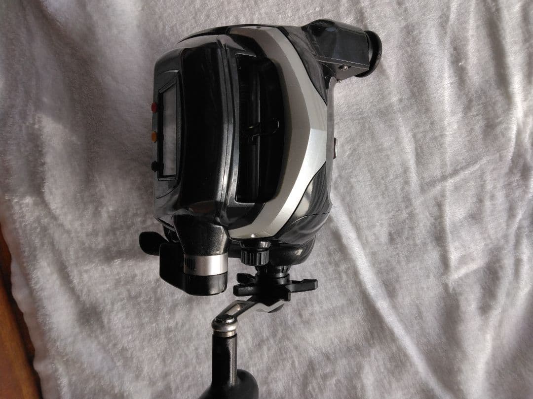 SHIMANO 電動リール デジタル表示 カラフルライン　フォーマスター9000