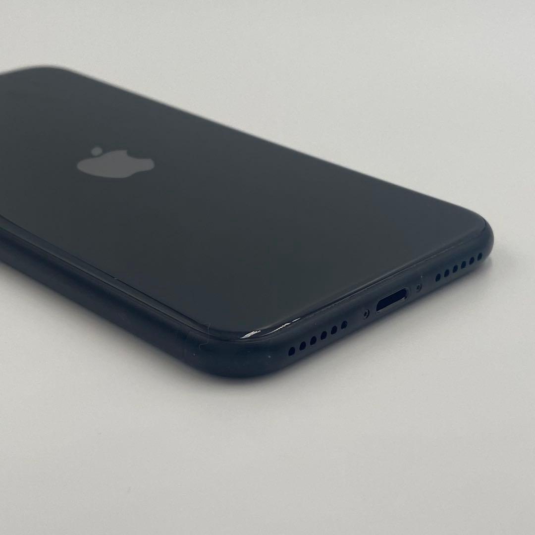 スマートフォン本体 Apple iPhone SE 64GB