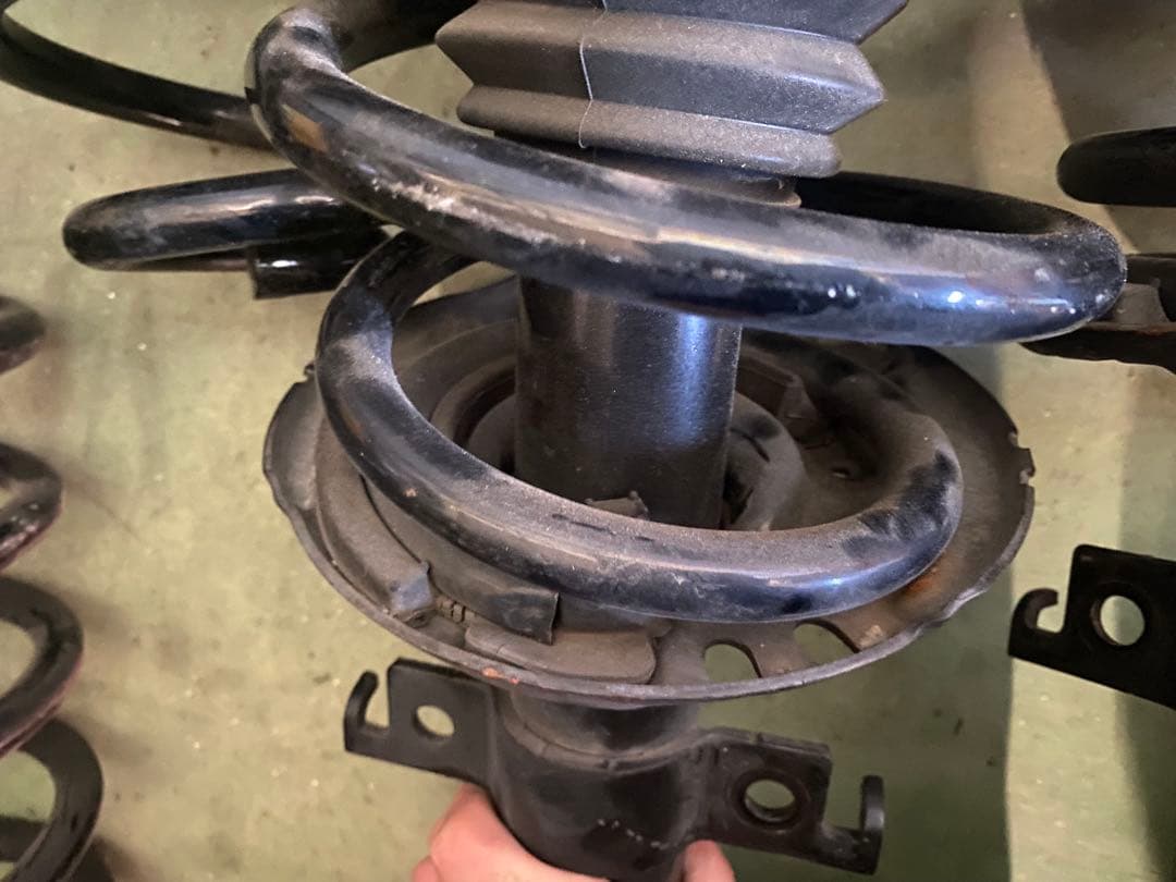 NT32エクストレイルリフトアップサスペンションキット 一式