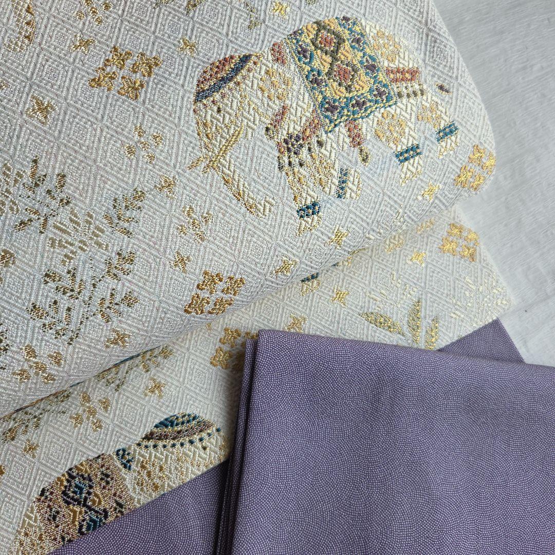 淡い灰青紫色　伊勢型両面染めの鮫小紋